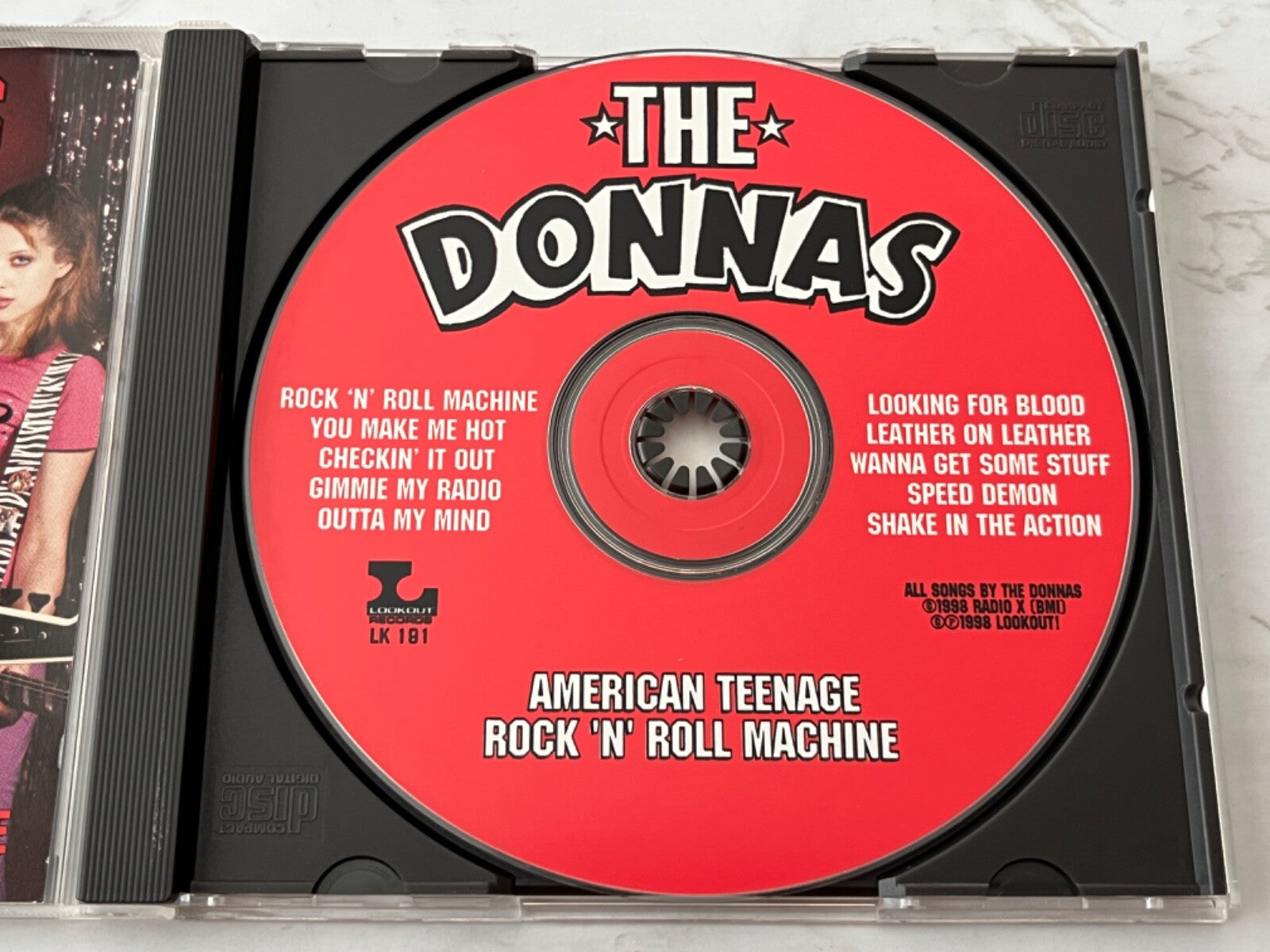 The Donnas – American Teenage Rock N Roll Machine (1998)