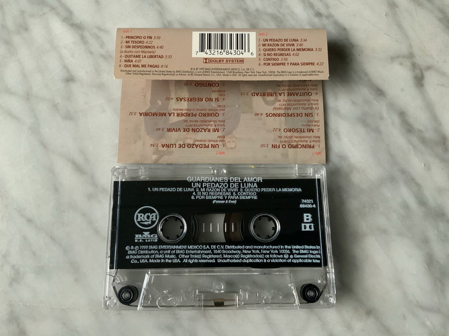Guardianes Del Amor – Un Pedazo De Luna (1999)