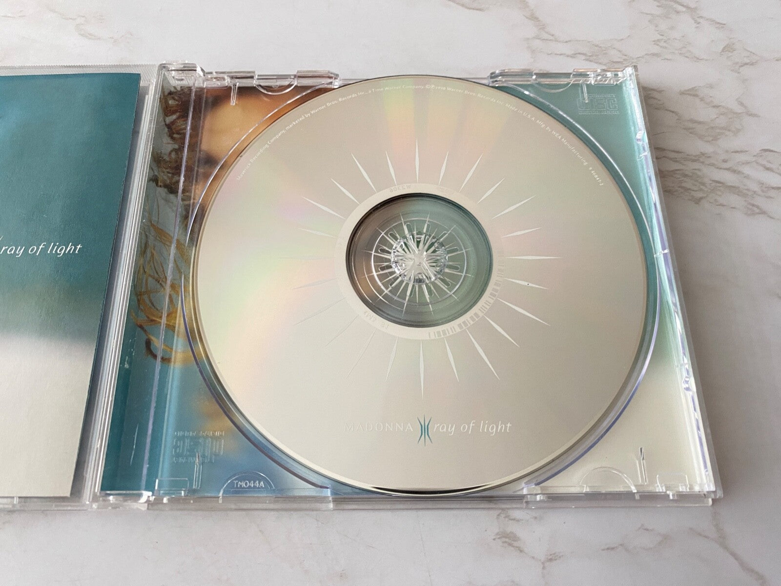 Madonna – Ray Of Light (1998)