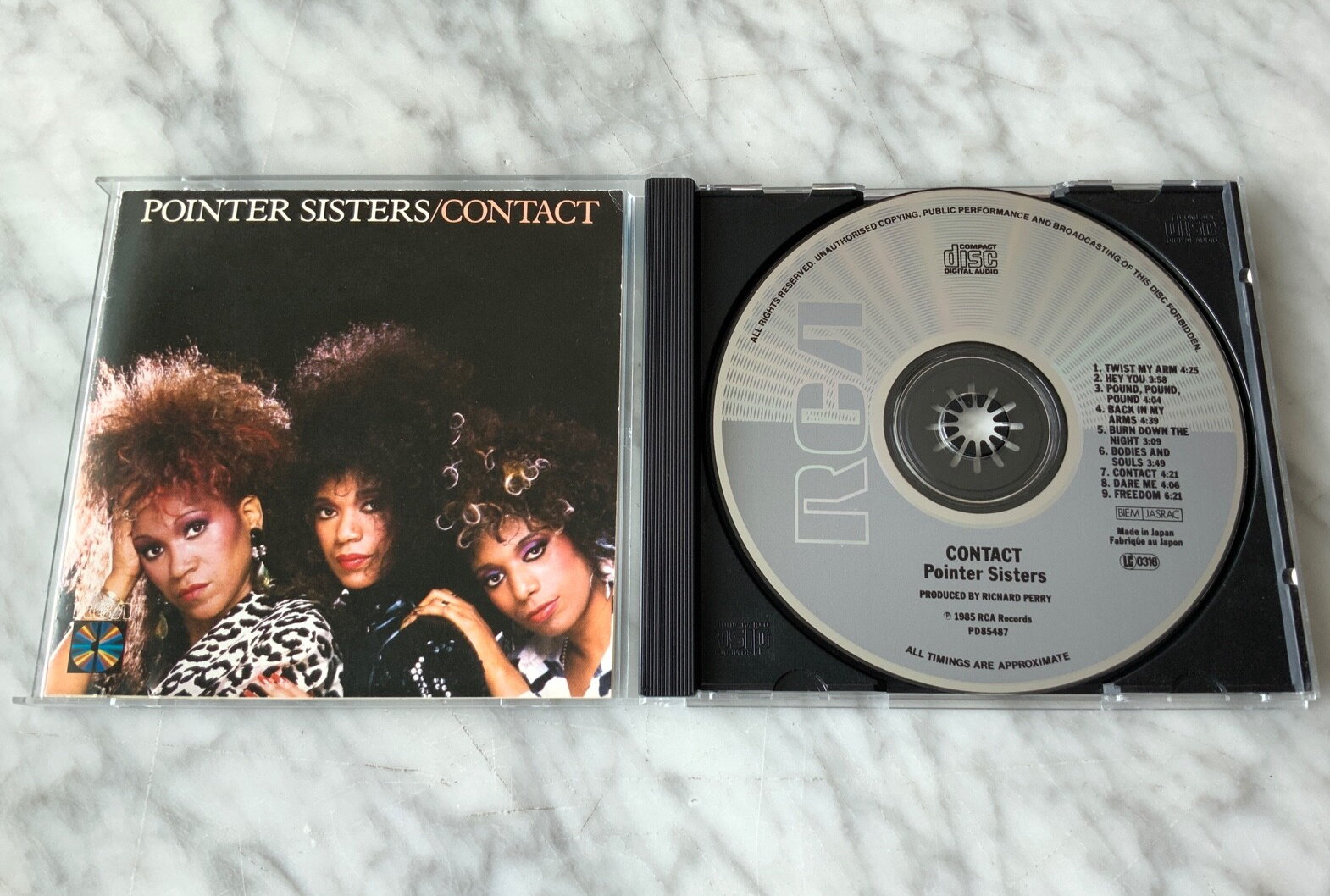 Pointer Sisters – Contact [JAPAN PRESS]