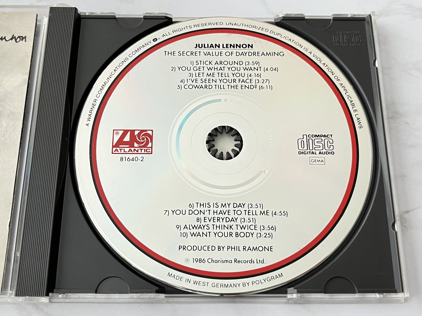Julian Lennon – The Secret Value Of Daydreaming (1986) [GERMAN PRESS]