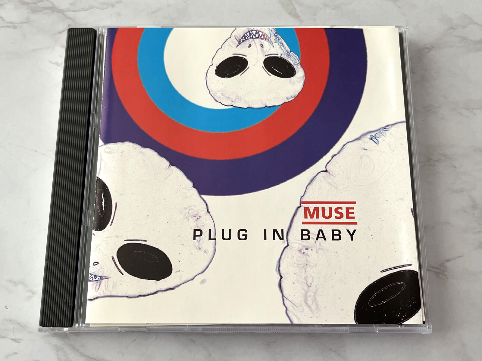 Muse – Plug In Baby (2001)