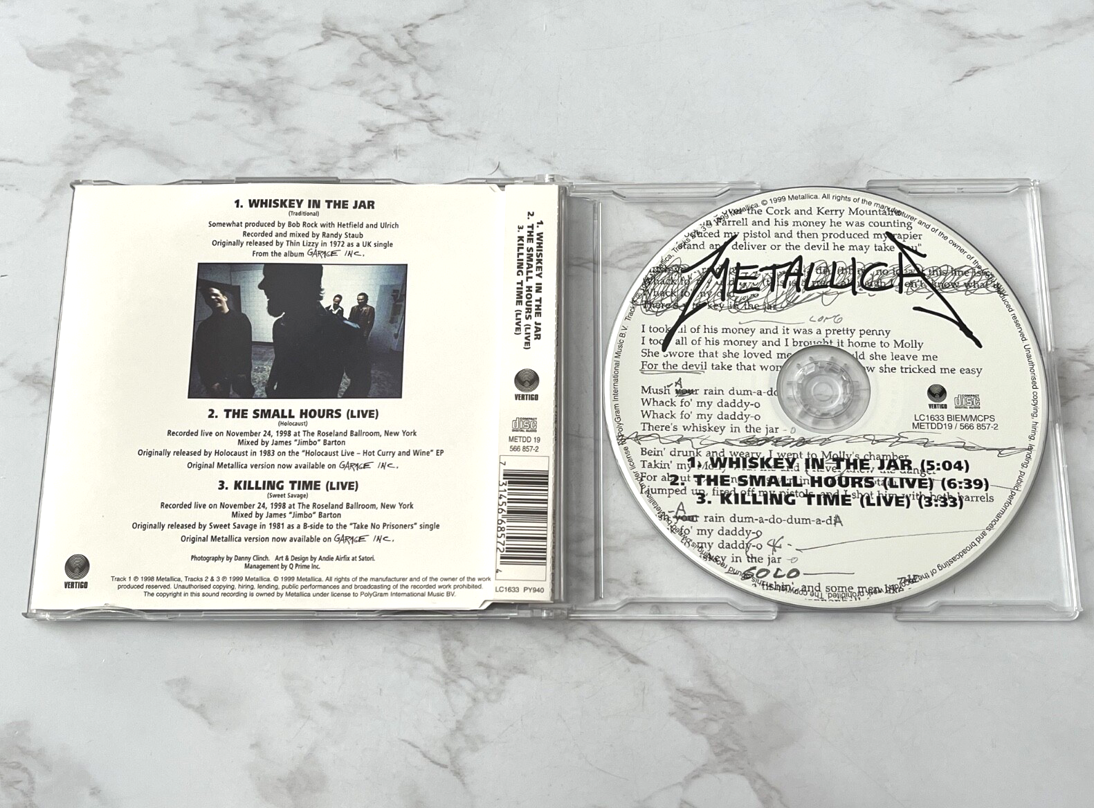 Metallica – Whiskey In The Jar (1999)