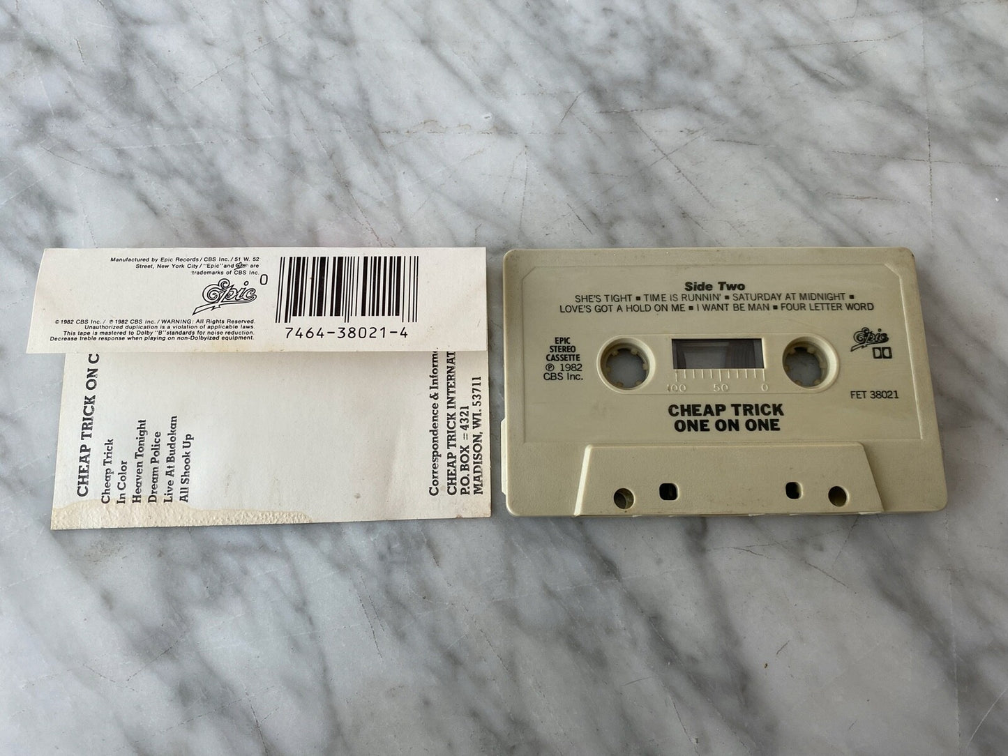 Cheap Trick – One On One (1982)