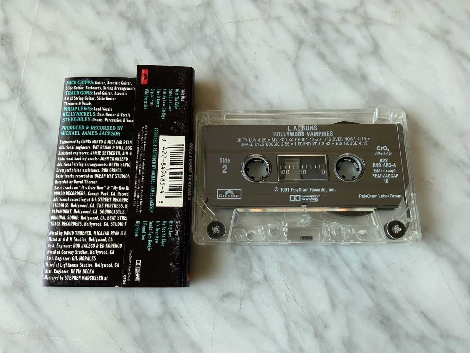 L.A. Guns – Hollywood Vampires (1991)