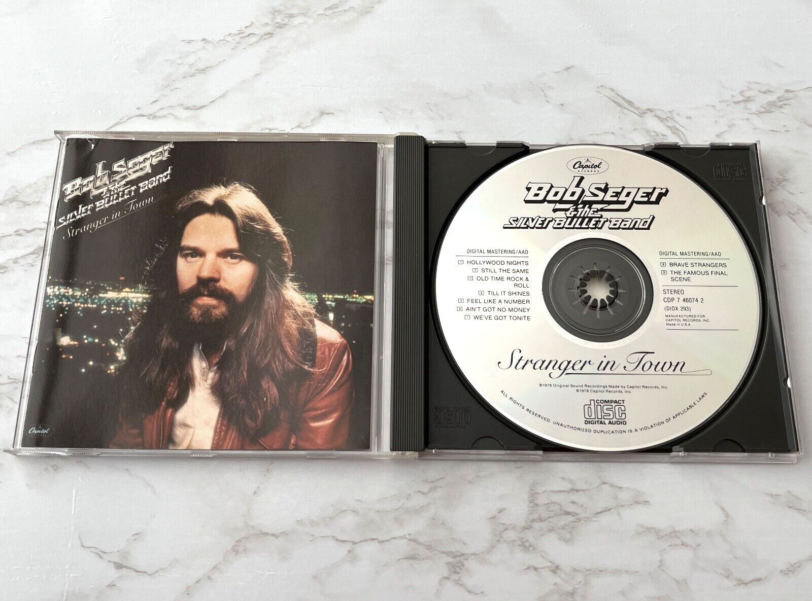 Bob Seger & The Silver Bullet Band – Stranger In Town