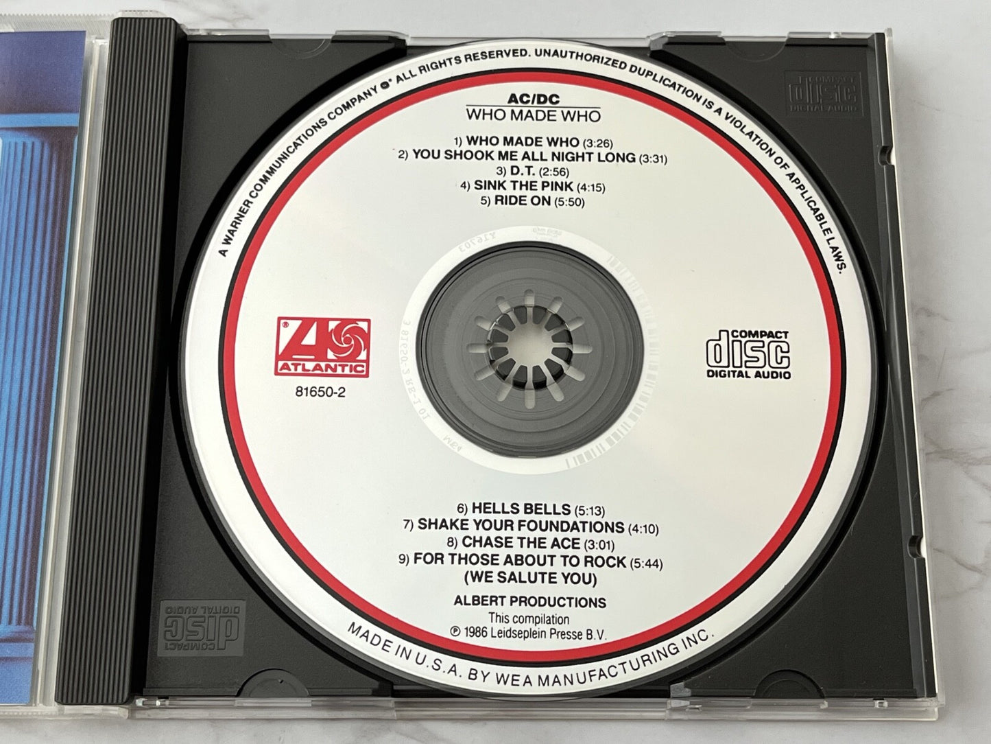AC/DC – Who Made Who