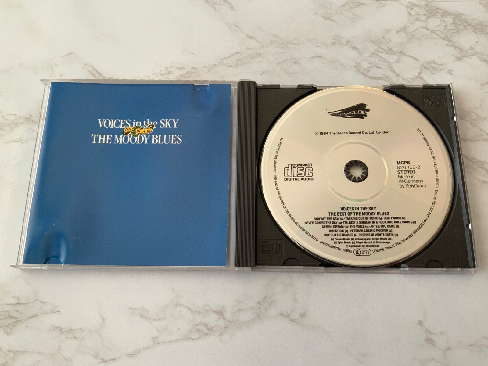 The Moody Blues – Voices In The Sky The Best Of [GERMAN PRESS]