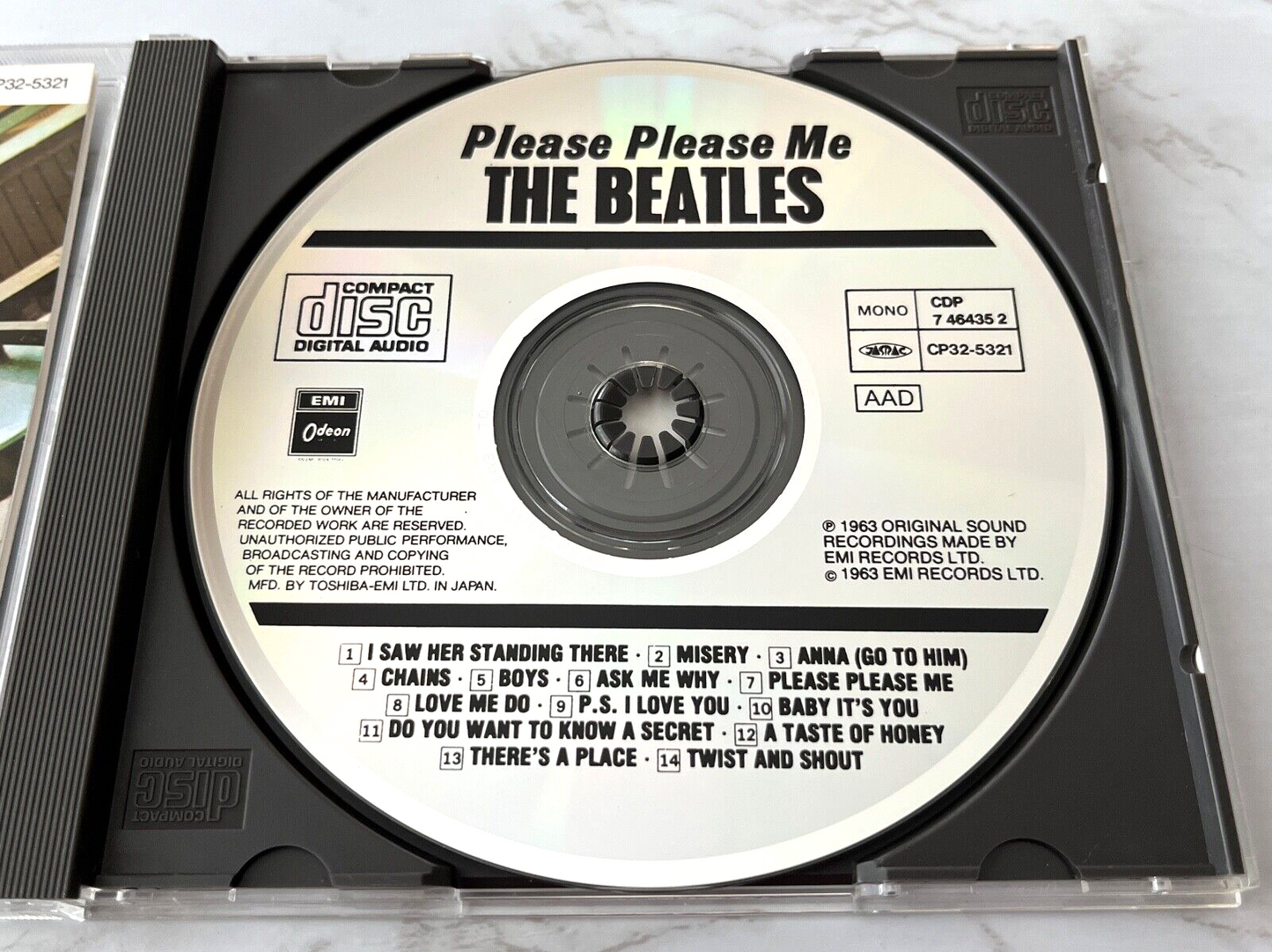 The Beatles – Please Please Me (1987) [JAPAN PRESS]