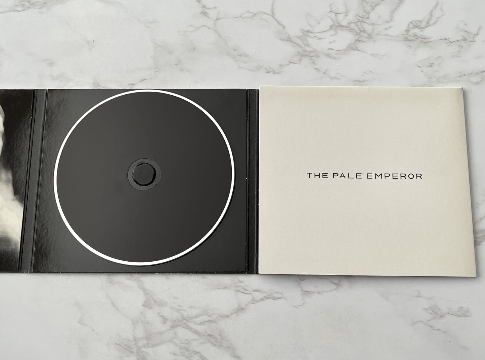 Marilyn Manson – The Pale Emperor (Deluxe Edition, Digipak) (2015)