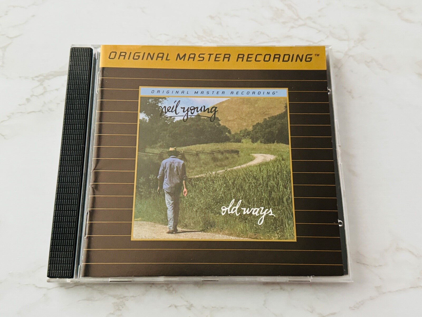 Neil Young – Old Ways (1996)