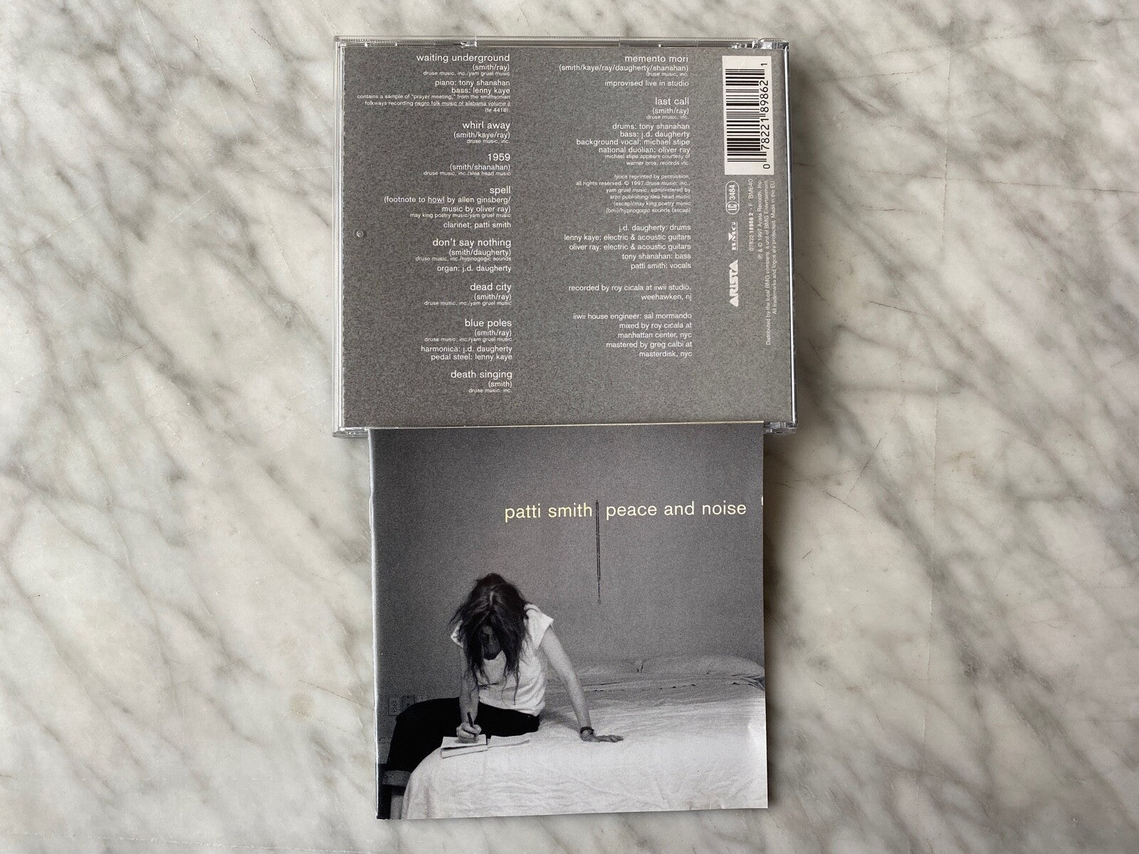 Patti Smith – Peace And Noise (1997)