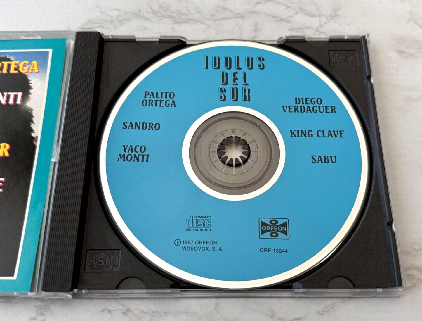 Various, Sandro, Diego Verdaguer, Palito Ortega – Idolos Del Sur (1998)