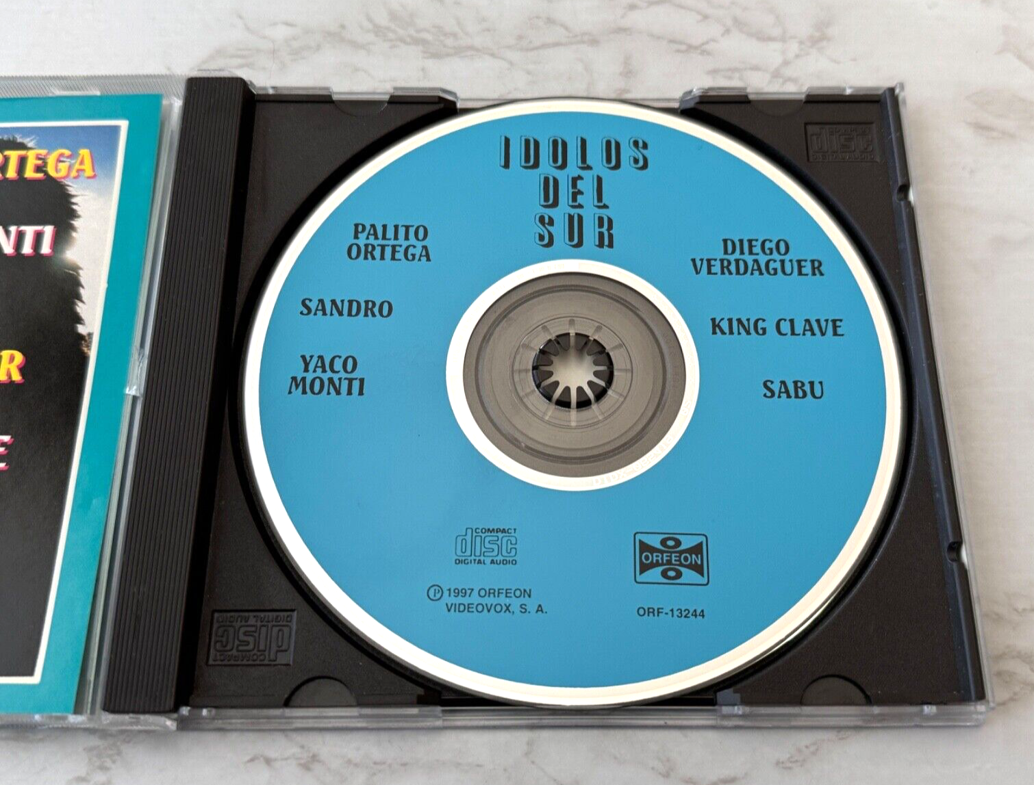 Various, Sandro, Diego Verdaguer, Palito Ortega – Idolos Del Sur (1998)