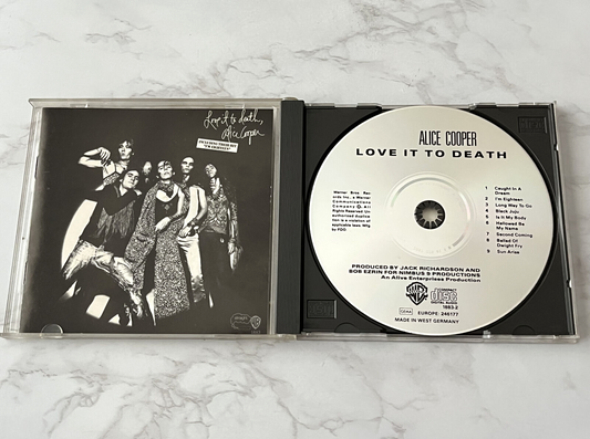 Alice Cooper – Love It To Death (1987) [GERMAN PRESS]