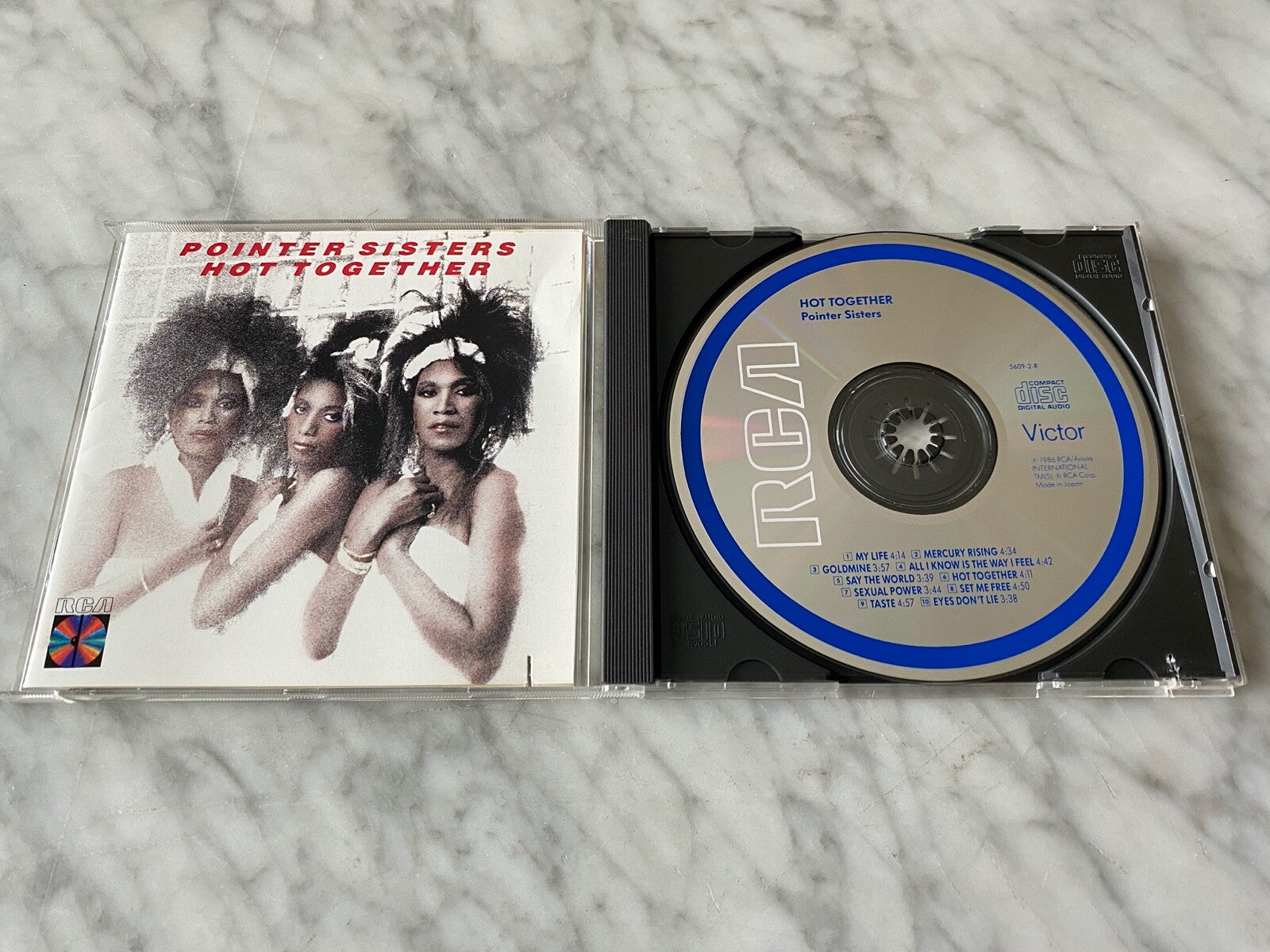 Pointer Sisters – Hot Together [JAPAN PRESS]