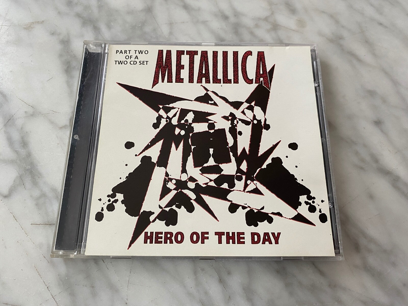Metallica – Hero Of The Day (1996)