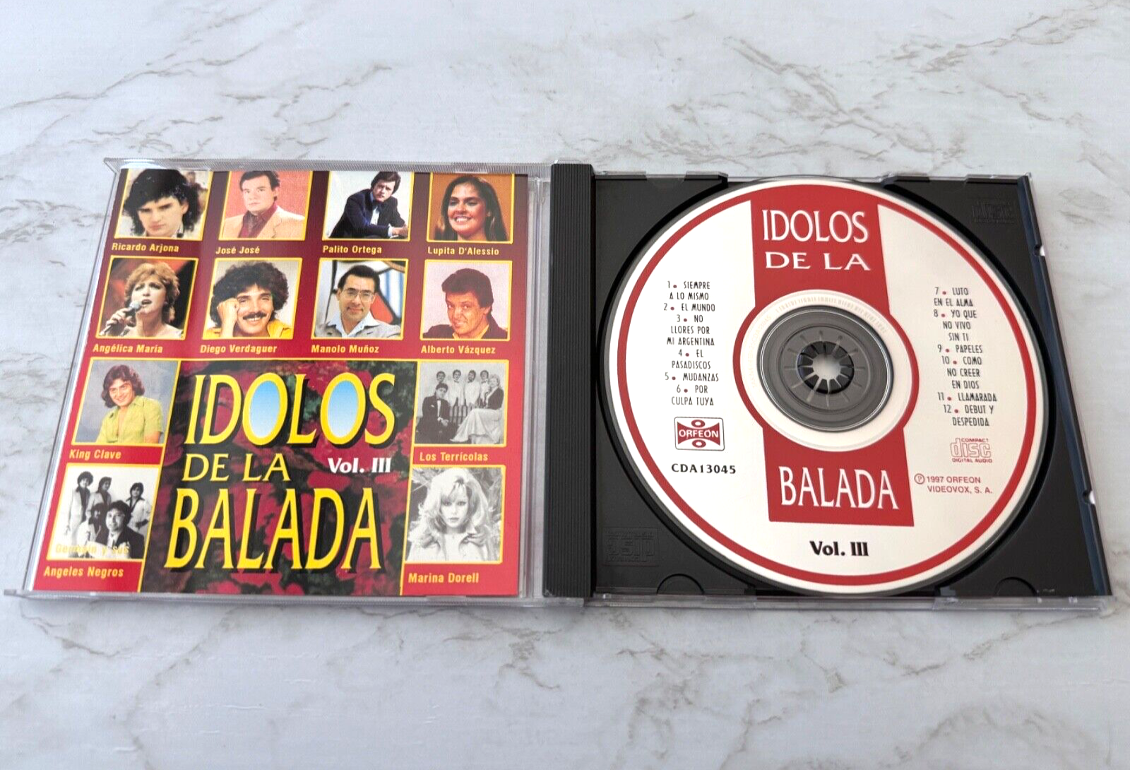 Angelica Maria, Jose Jose, Ricardo Arjona, Various – Idolos De La Balada Vol. III (1997)