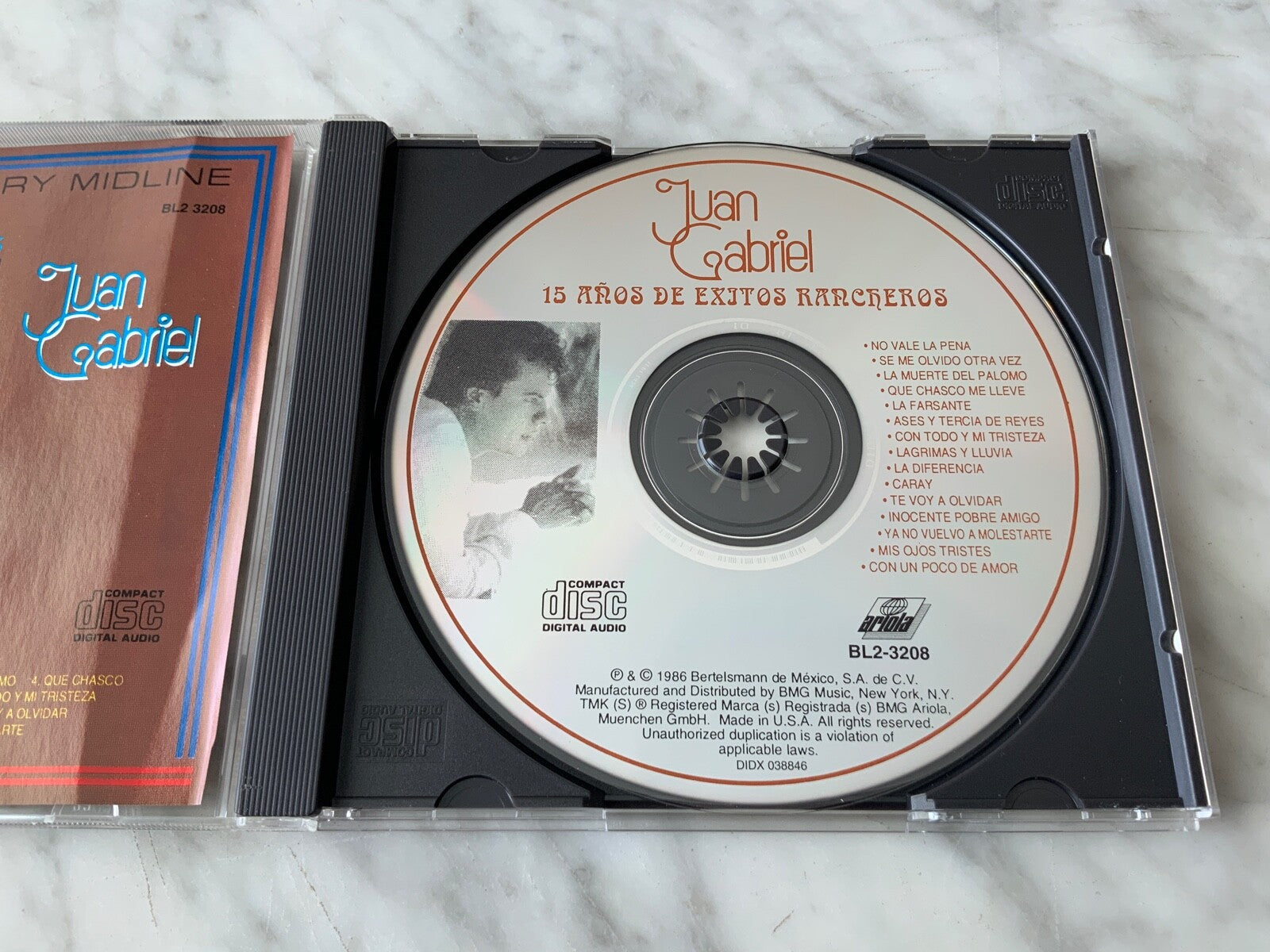 Juan Gabriel – 15 Años De Exitos Rancheros (1986)