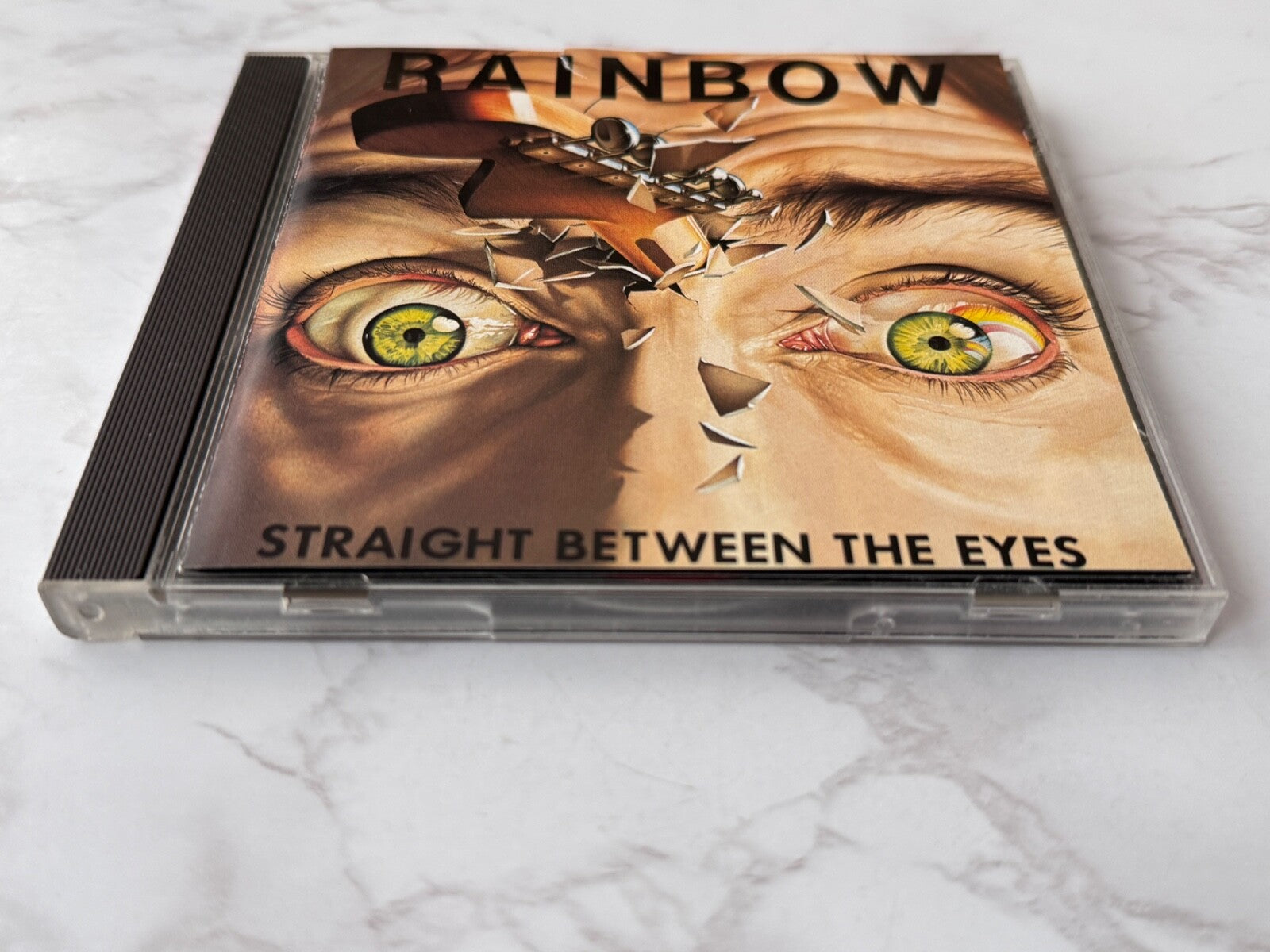 Rainbow – Straight Between The Eyes (1984) [GERMAN PRESS]