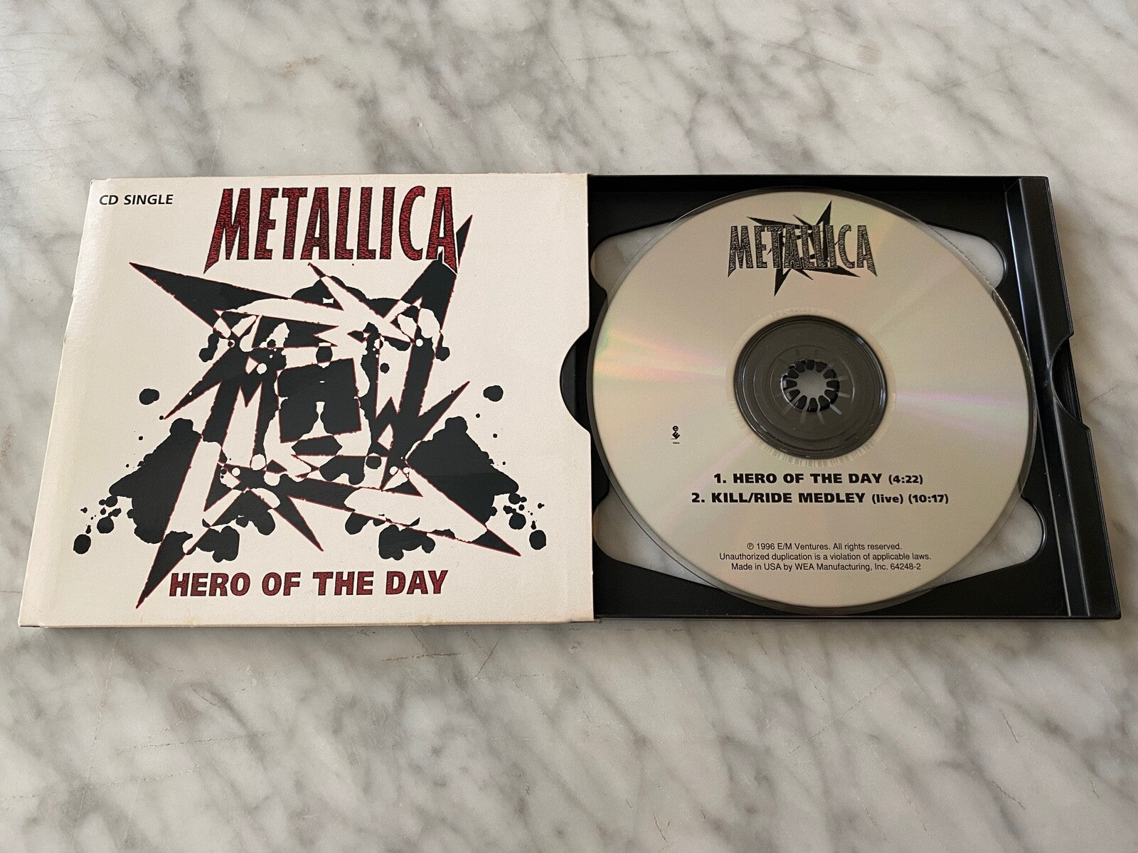 Metallica – Hero Of The Day (1996)
