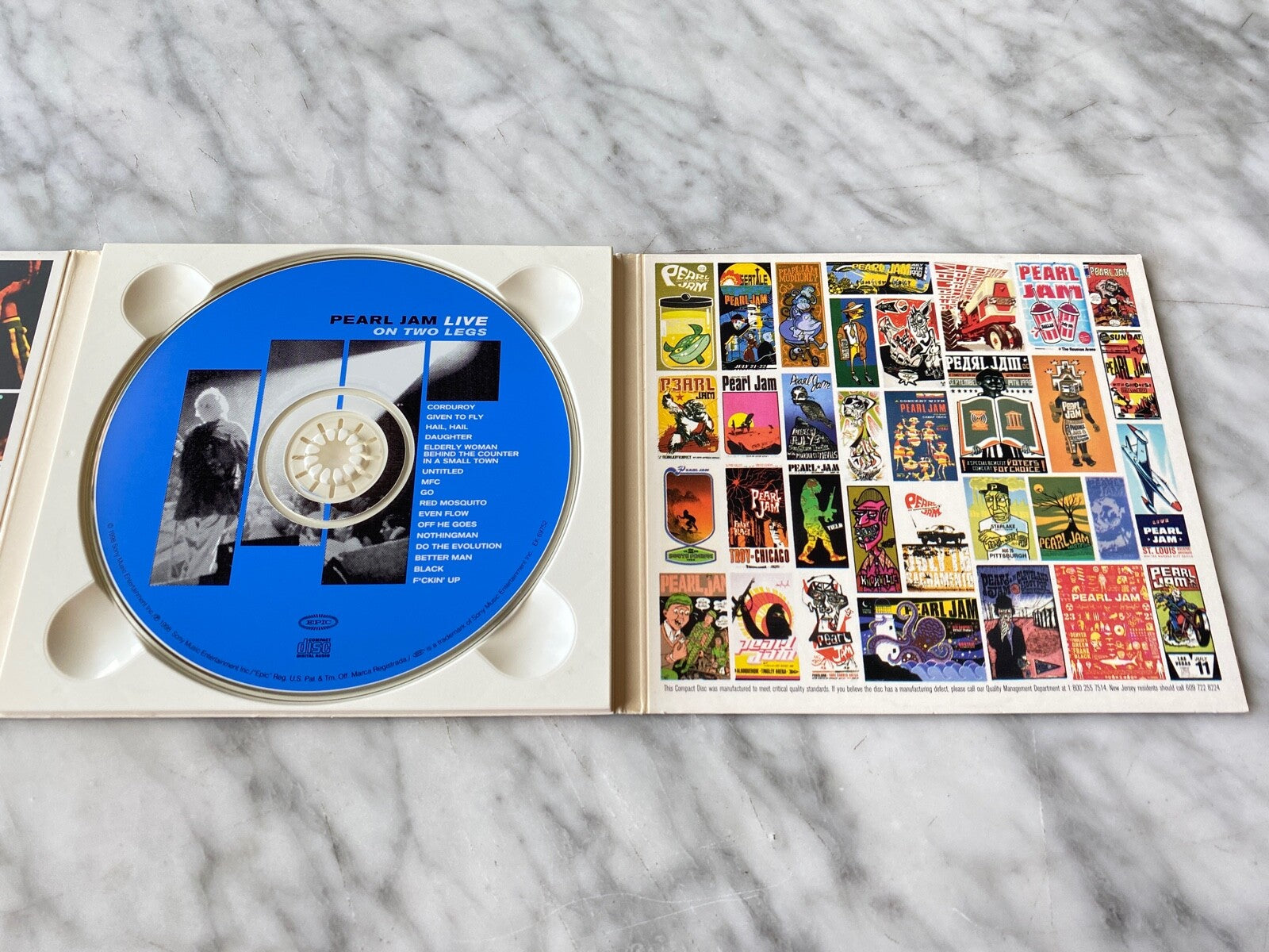 Pearl Jam – Live On Two Legs (Digipak) (1998)