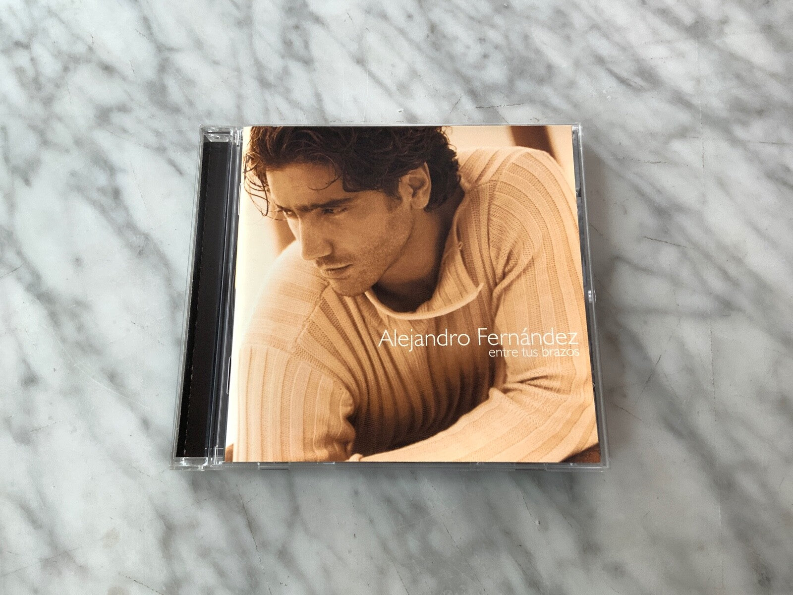 Alejandro Fernandez – Entre Tus Brazos (2000)