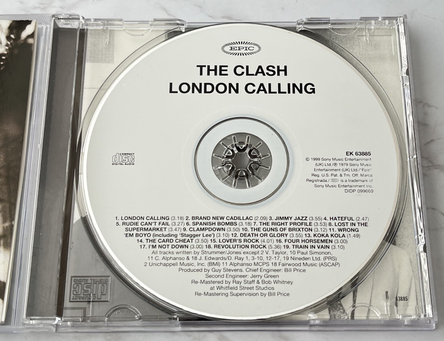 The Clash – London Calling (1999)