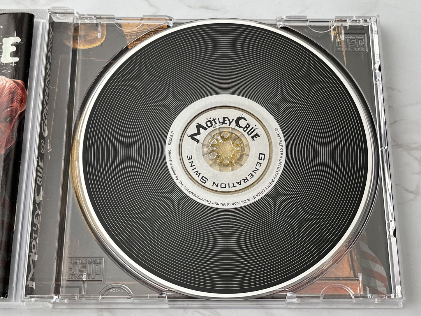 Motley Crue, Mötley Crüe – Generation Swine (1997)