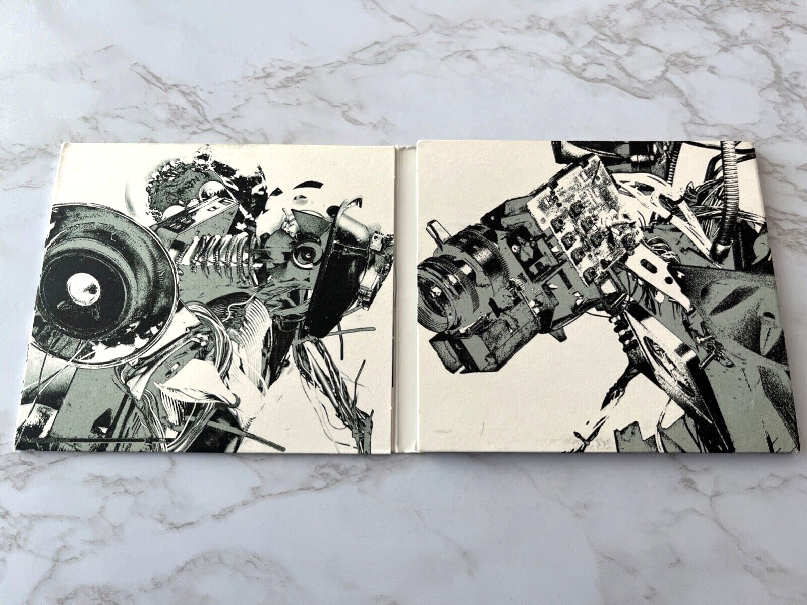 Control Machete – Uno Dos Bandera 2 (Digipak) (2003)
