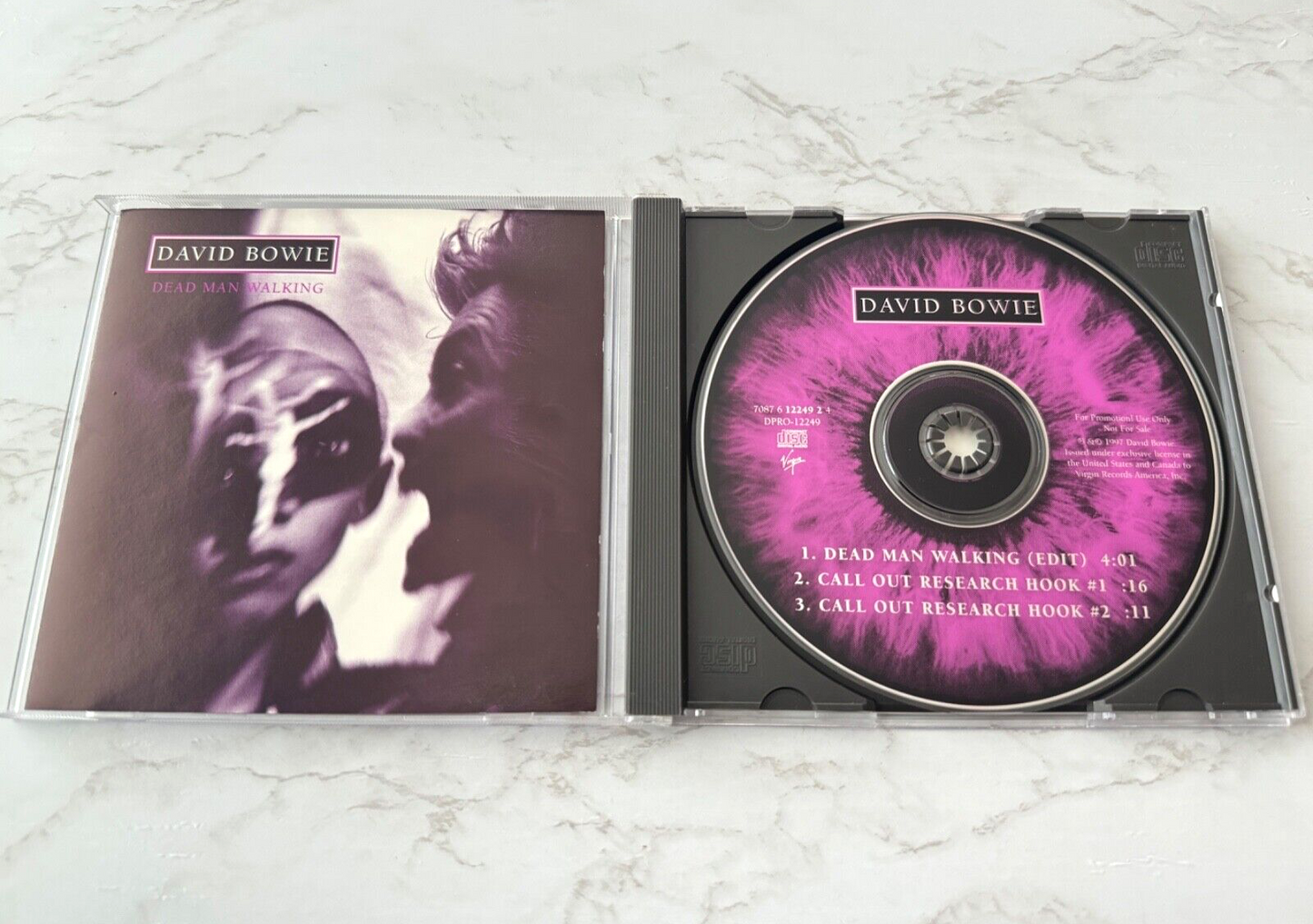 David Bowie – Dead Man Walking (1997)