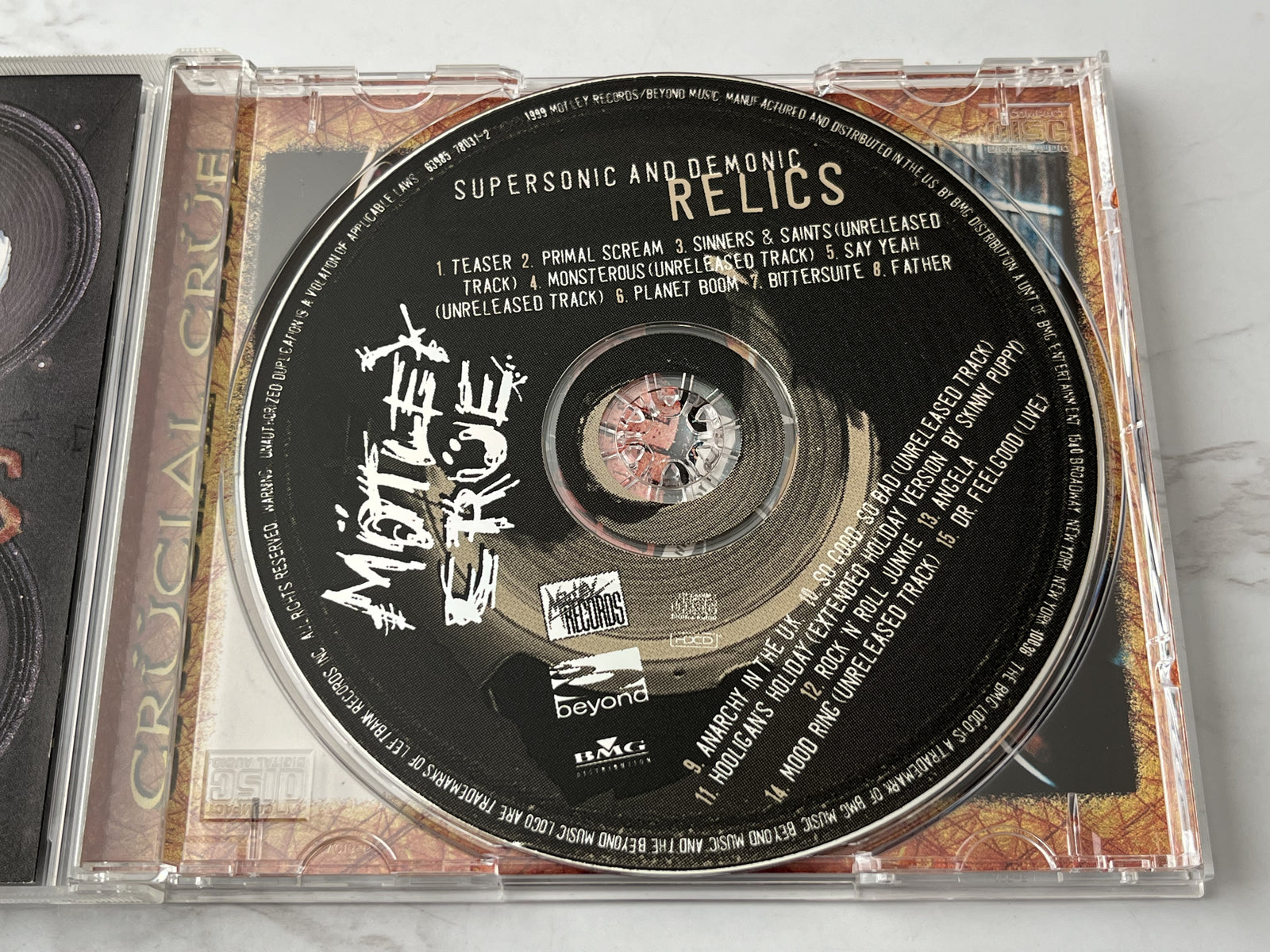 Motley Crue – Supersonic And Demonic Relics (1999)