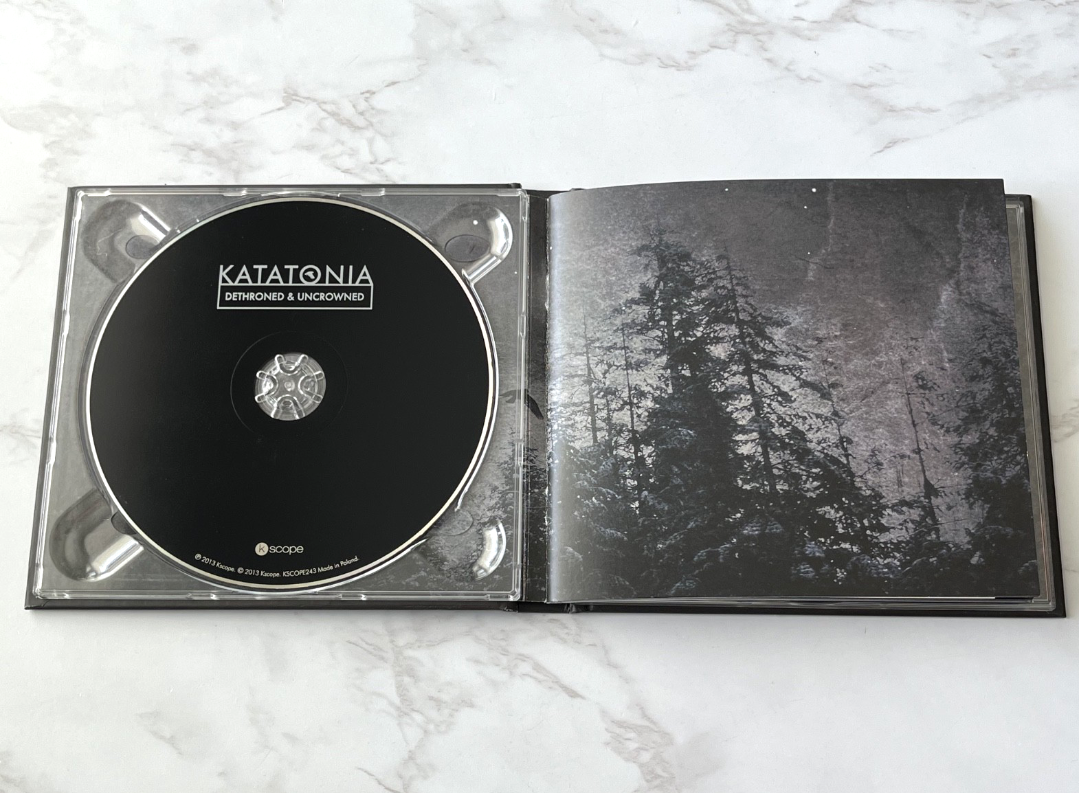 Katatonia – Dethroned & Uncrowned (CD/DVD) (2013)