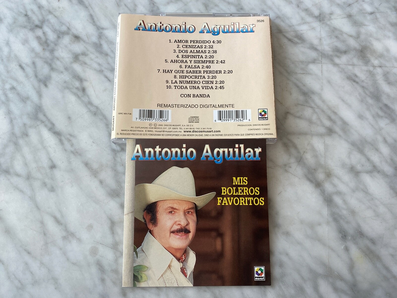 Antonio Aguilar – Mis Boleros Favoritos (2005)