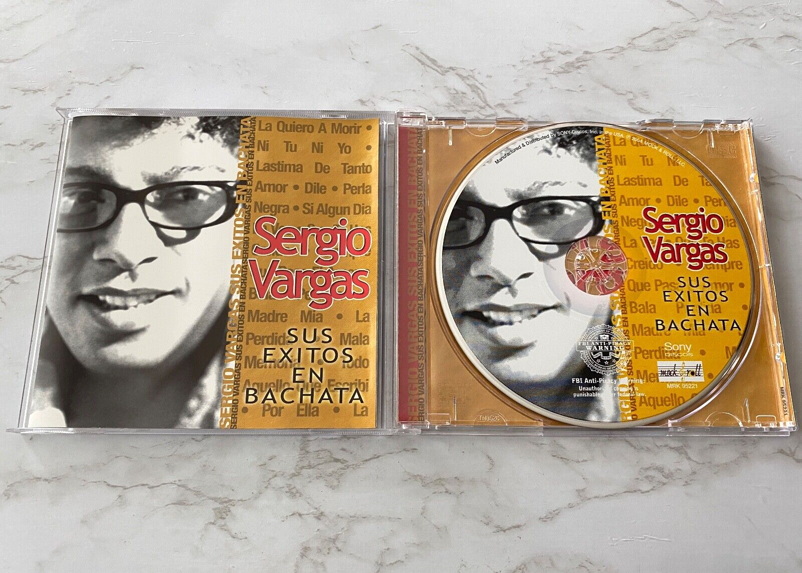 Sergio Vargas – Sus Exitos En Bachata (2004)