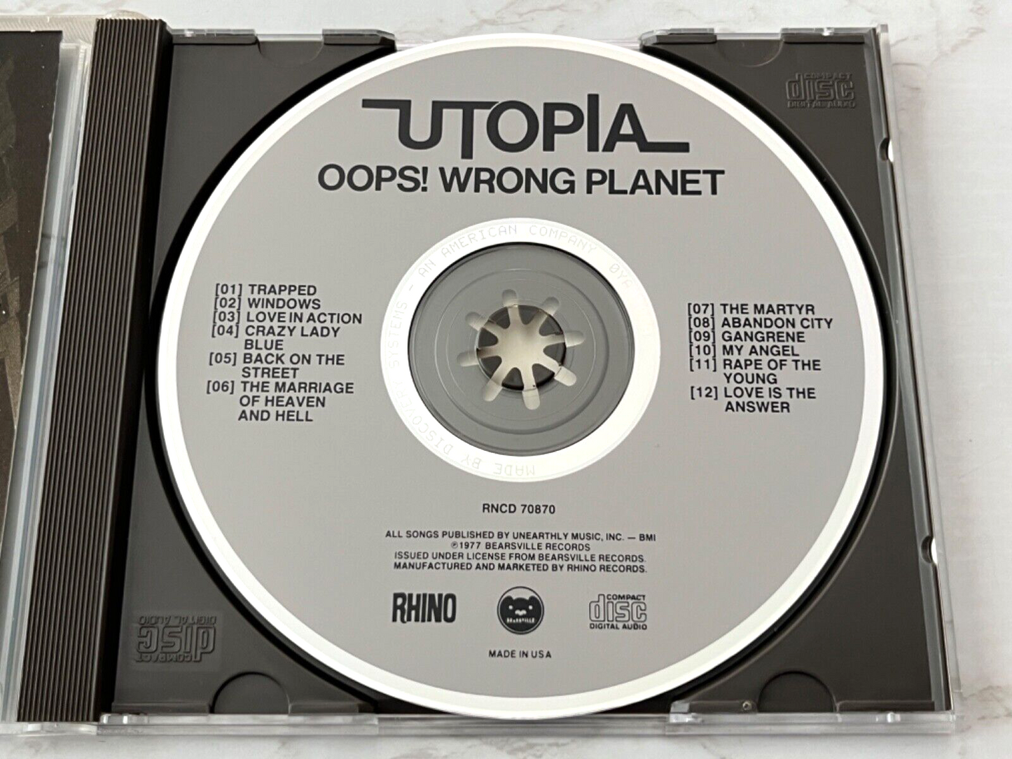 Utopia – Oops Wrong Planet (1987)
