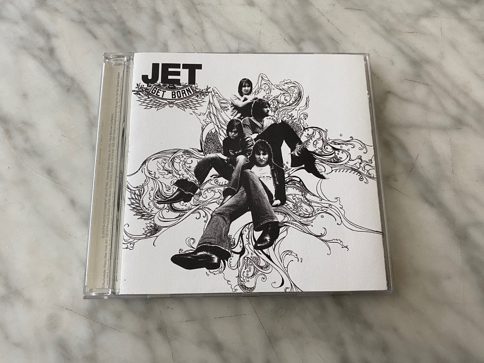 Jet – Get Born (2003)