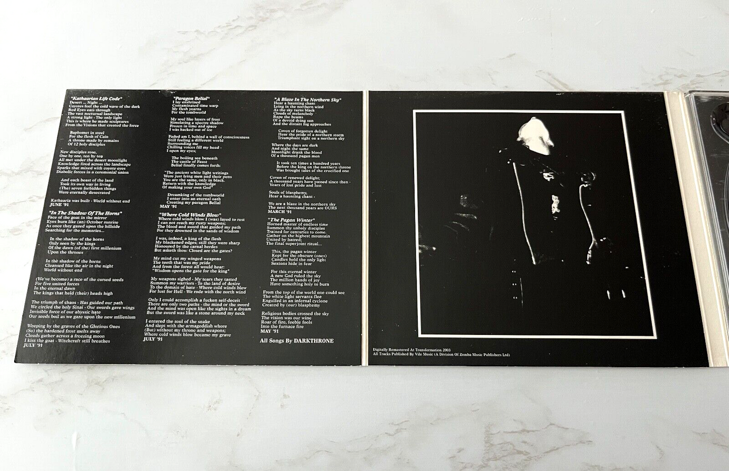 Darkthrone – A Blaze in The Northern Sky (Digipak) (2003)