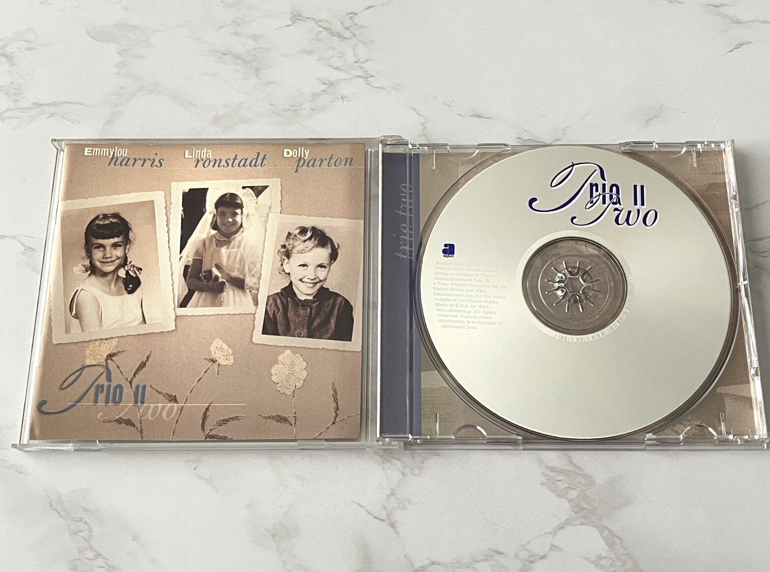 Dolly Parton, Emmylou Harris, Linda Ronstadt – Linda Ronstadt, Dolly Parton Trio II (1999)