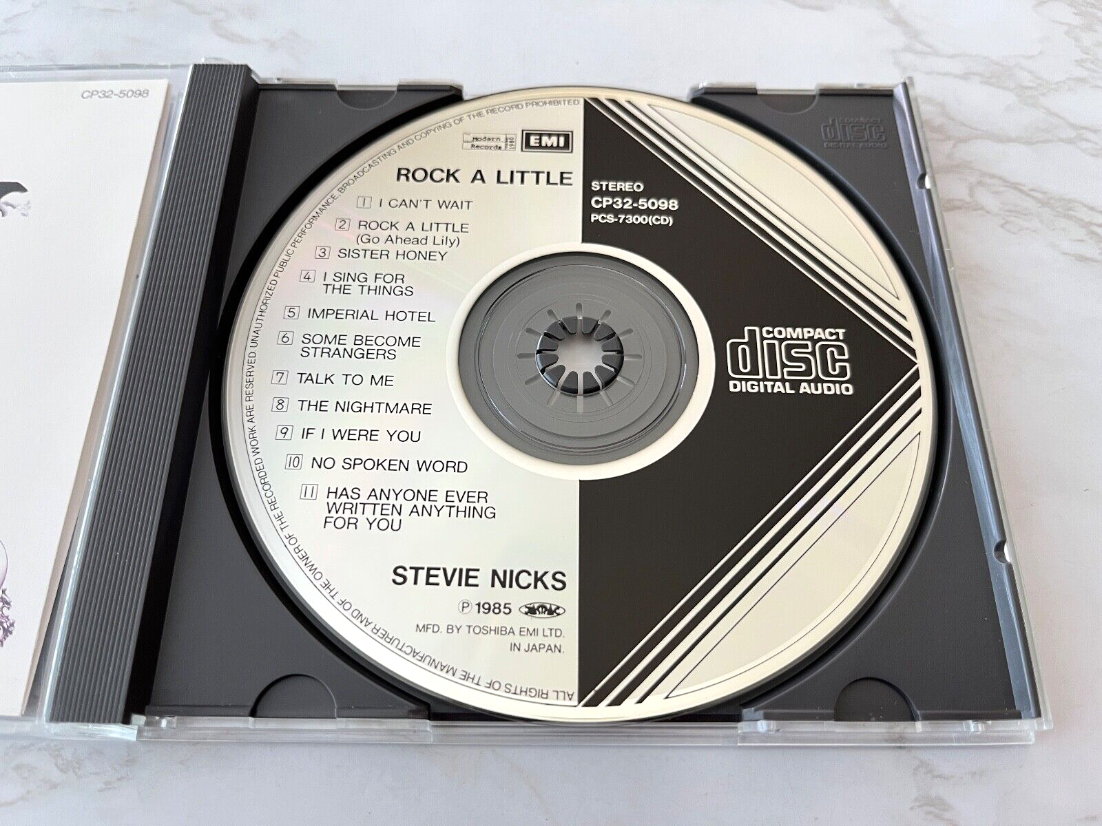 Stevie Nicks – Rock A Little [JAPAN PRESS]