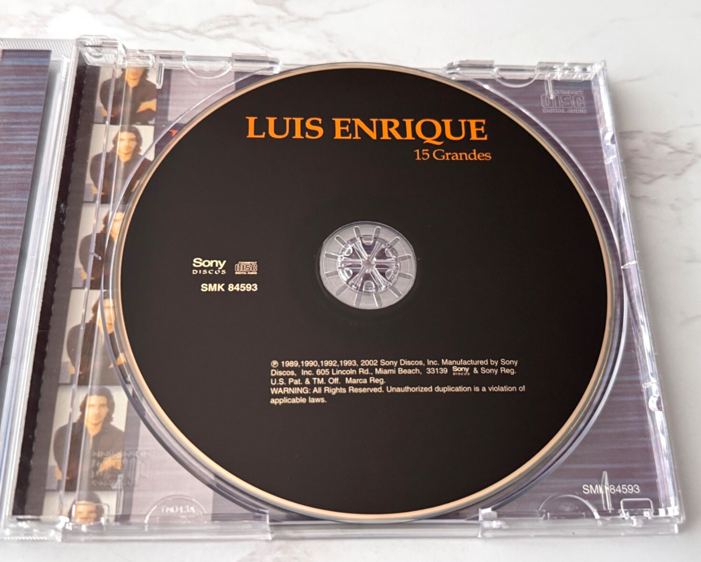 Luis Enrique – 15 Grandes (2002)