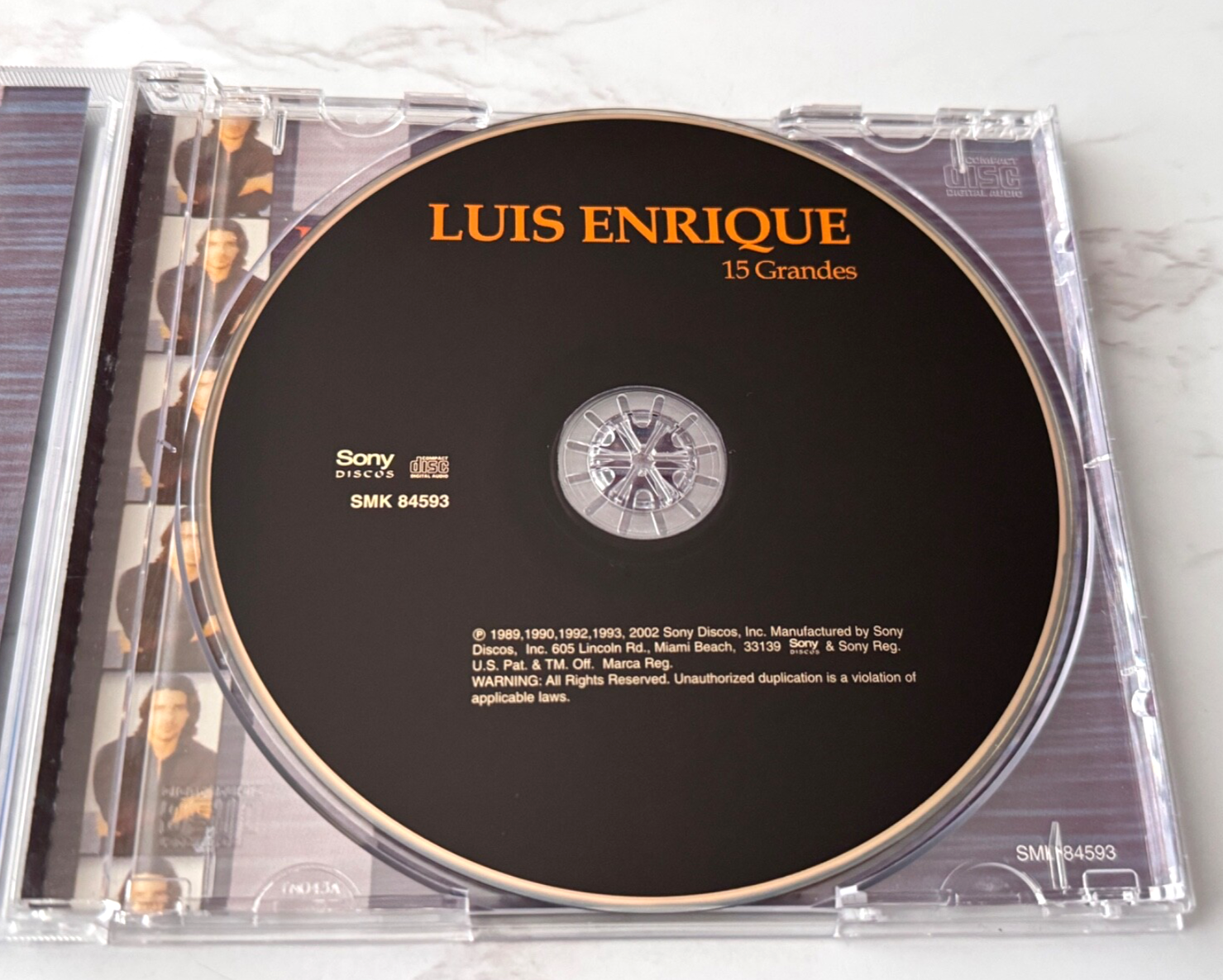 Luis Enrique – 15 Grandes (2002)