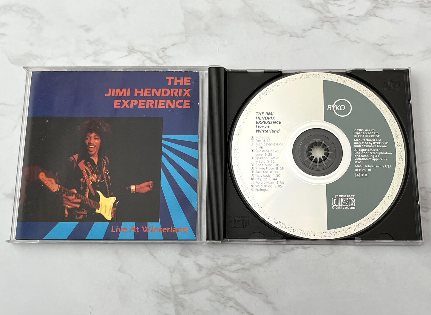 Jimi Hendrix – The Jimi Hendrix Experience Live At Winterland (1987)
