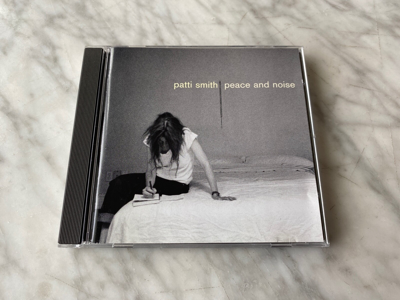 Patti Smith – Peace And Noise (1997)