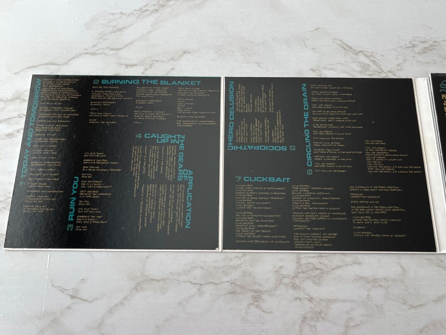 Superjoint – Caught Up In The Gears Of Application (Digipak) (2016)