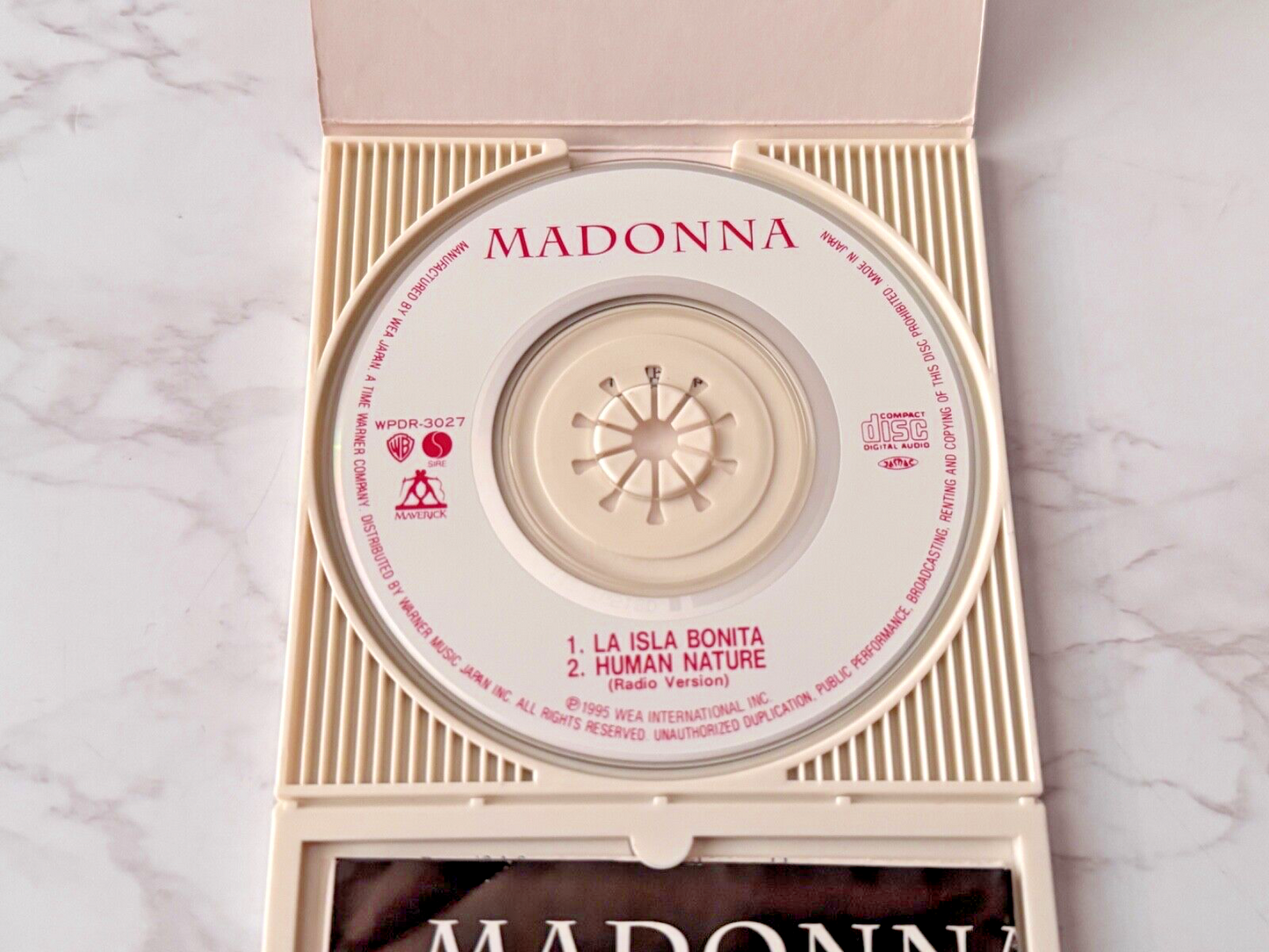 Madonna – La Isla Bonita / Human Nature (1995) [JAPAN PRESS]