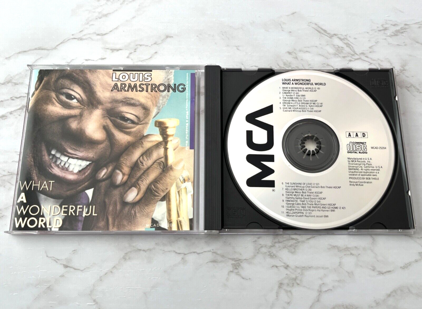Louis Armstrong – What A Wonderful World