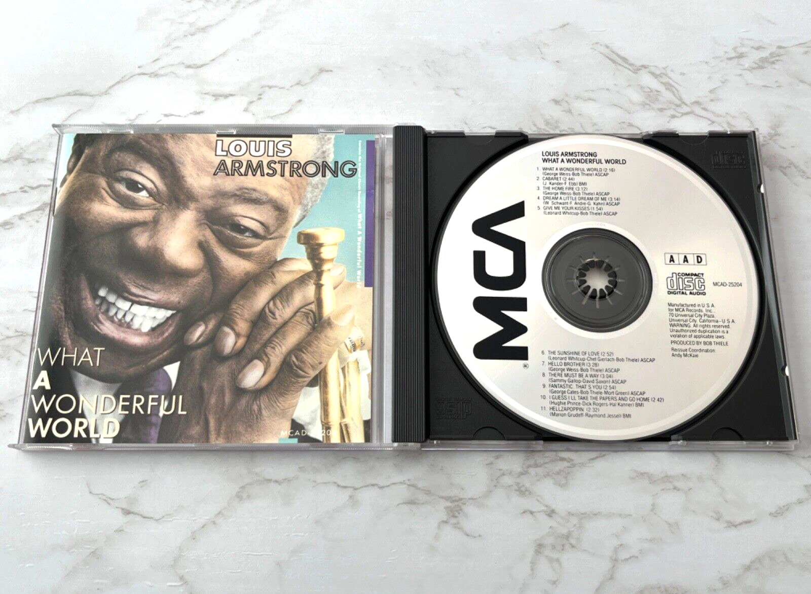 Louis Armstrong – What A Wonderful World