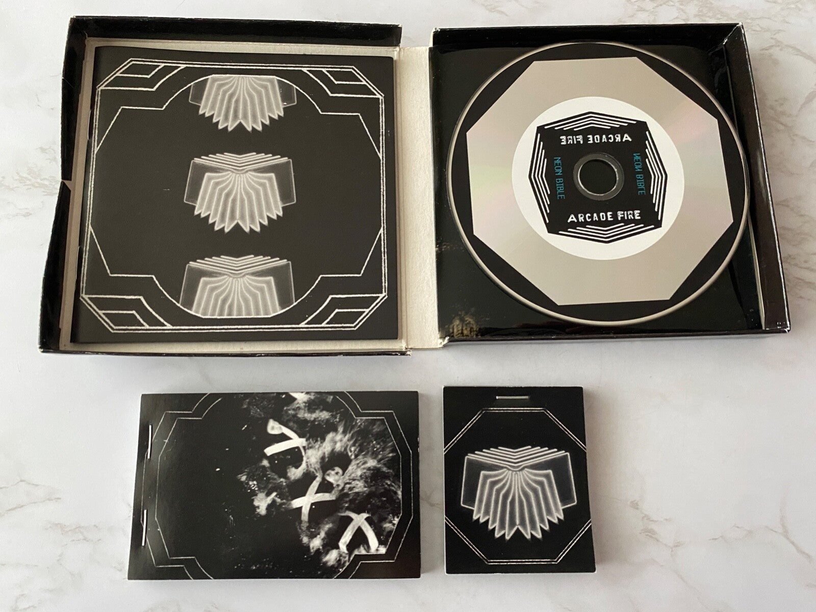 Arcade Fire – Neon Bible (Box Set, Deluxe Edition) (2007)