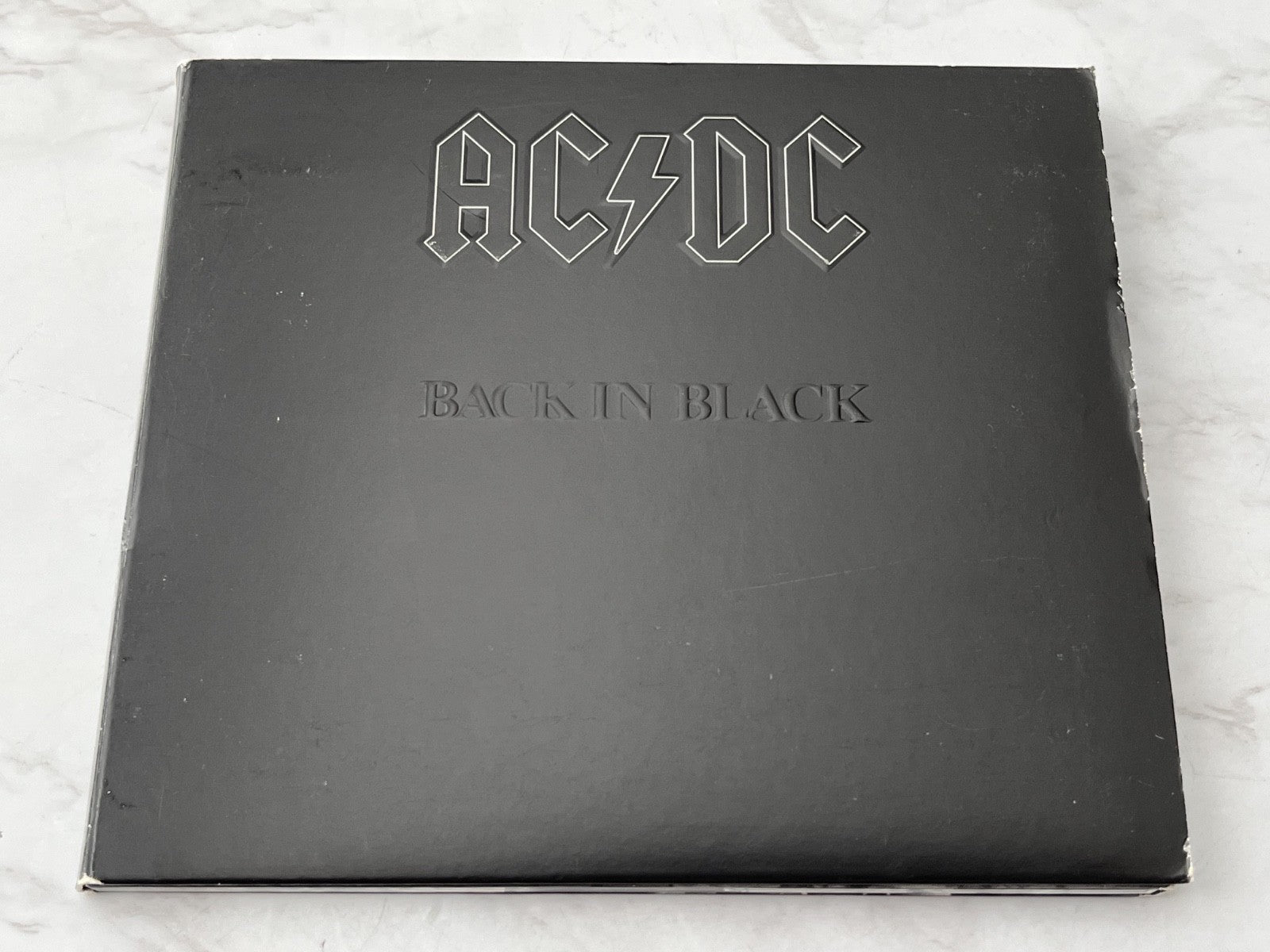 AC/DC – Back In Black (Digipak) (2003)